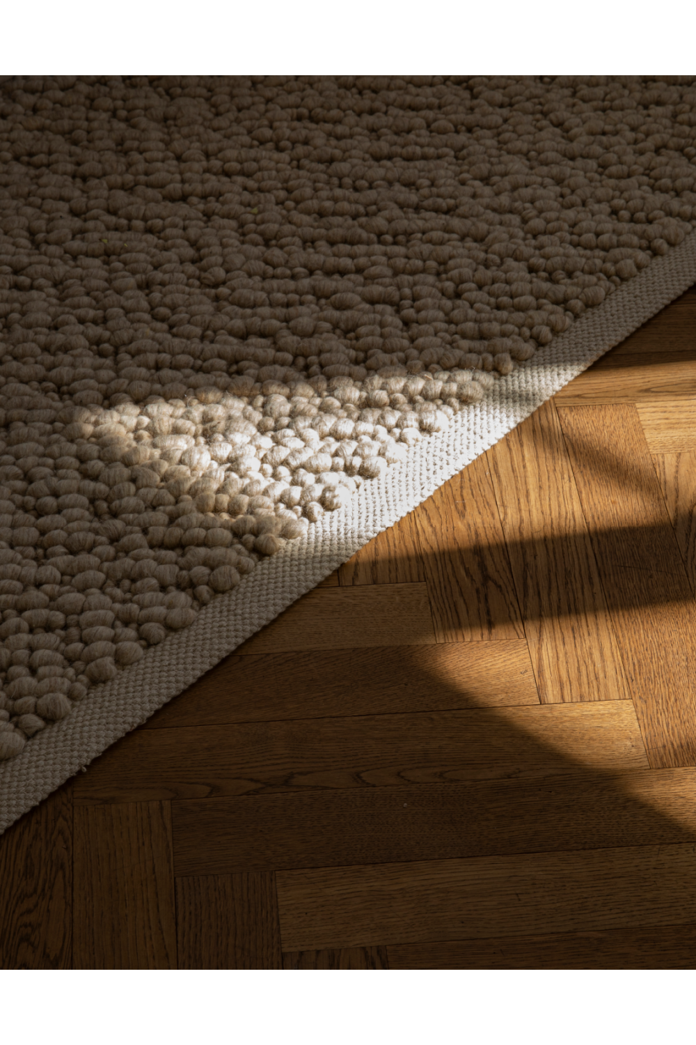 Woven Wool Rug | Oroa.com