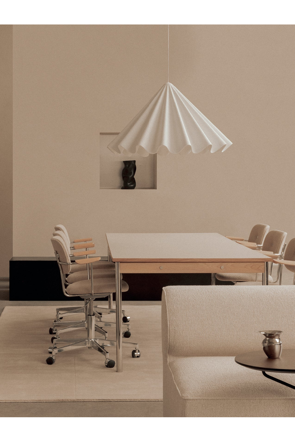 Laminate Rectangular Desk | Oroa.com