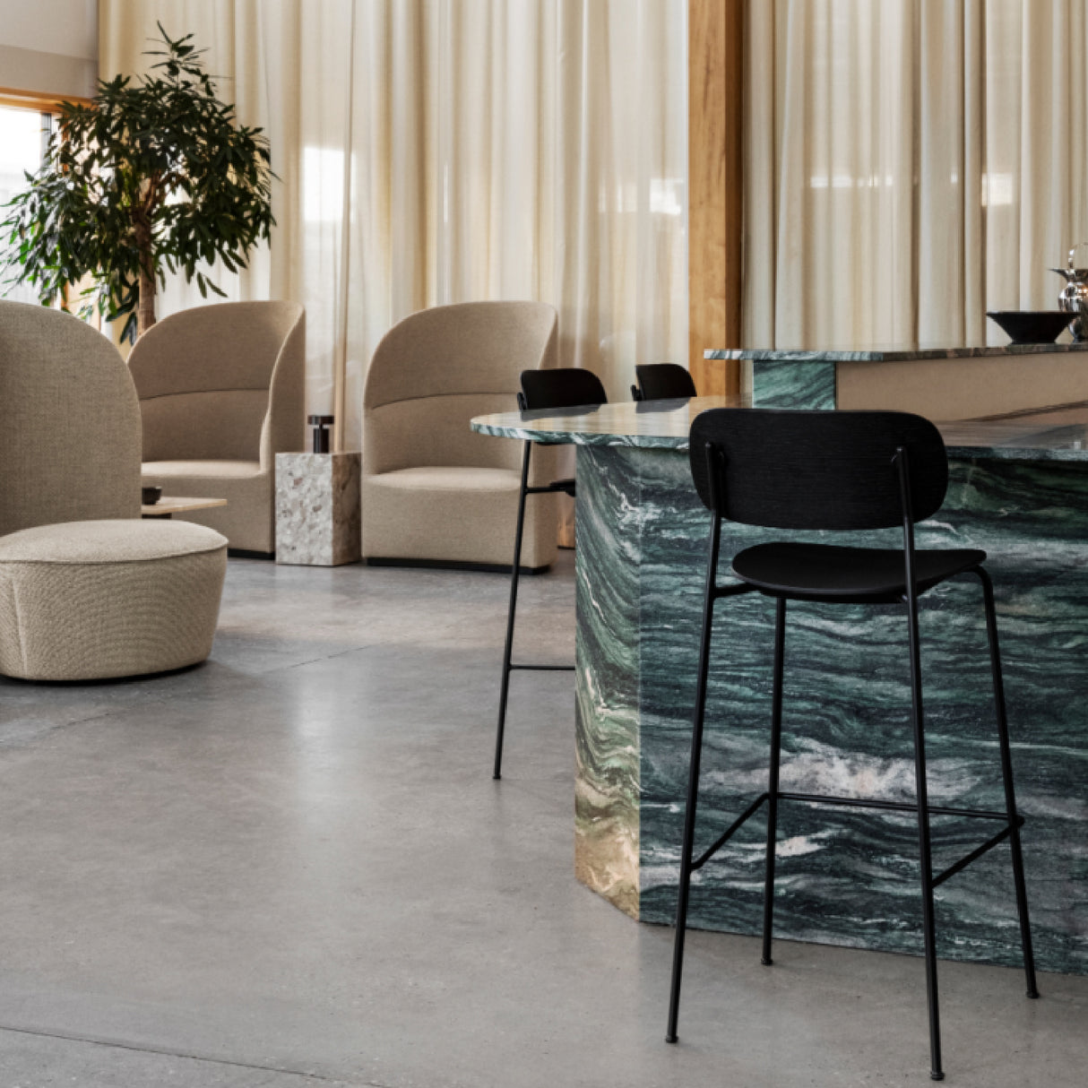 Oak Veneer Bar Chair | Oroa.com