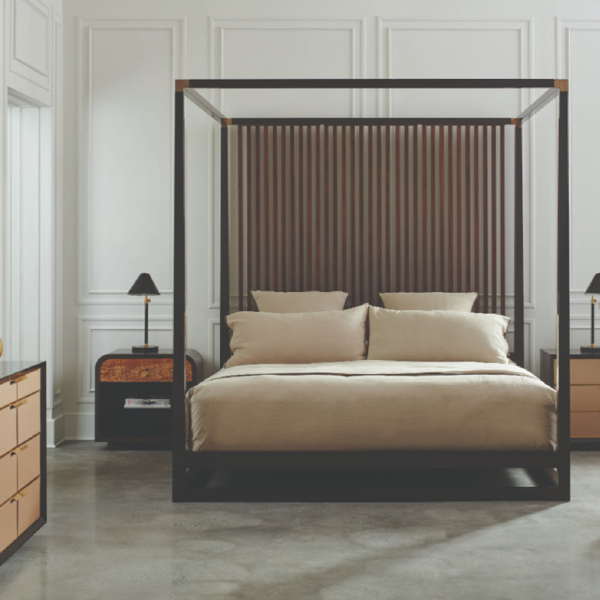 Brown Wooden Canopy Bed | Oroa.com