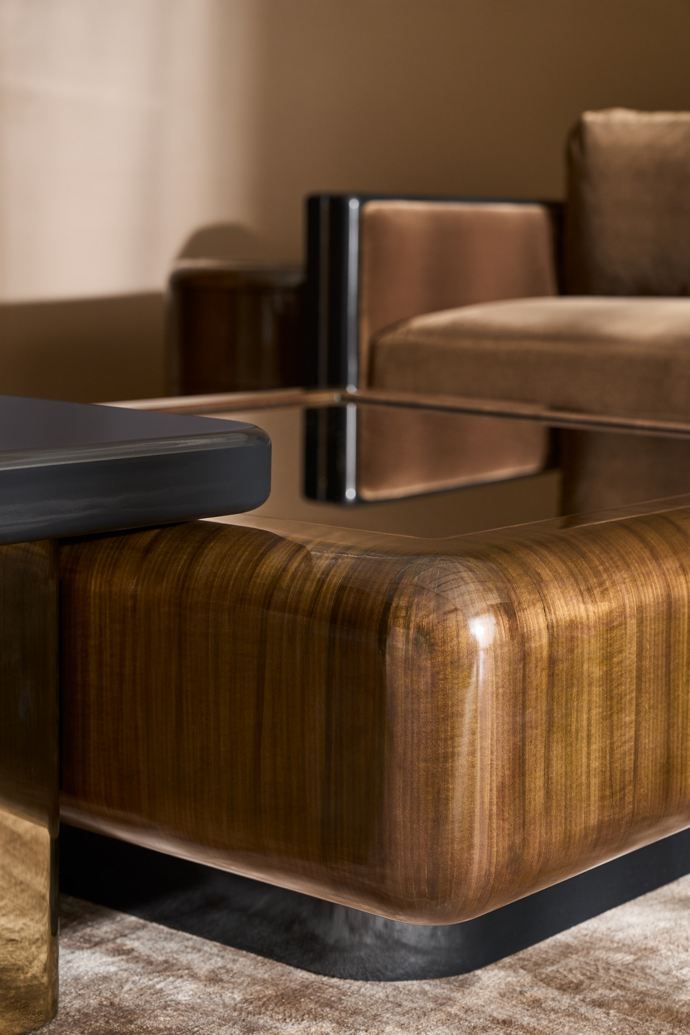 Glossy Square Accent Table | Oroa.com