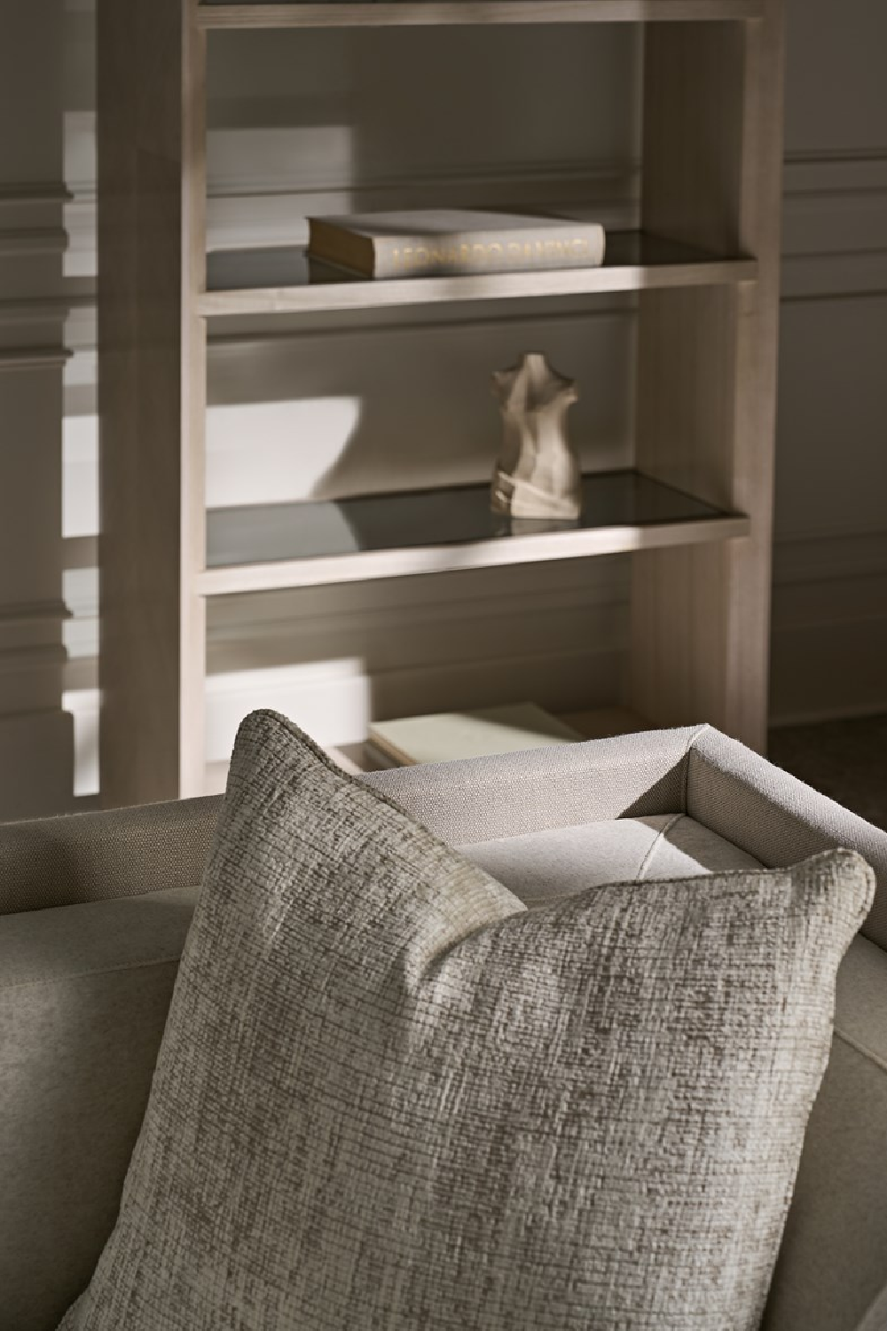 Light Gray Sofa | Oroa.com