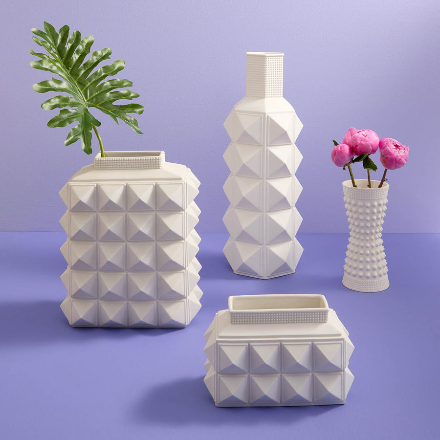Porcelain Studded Low Vase | Oroa.com