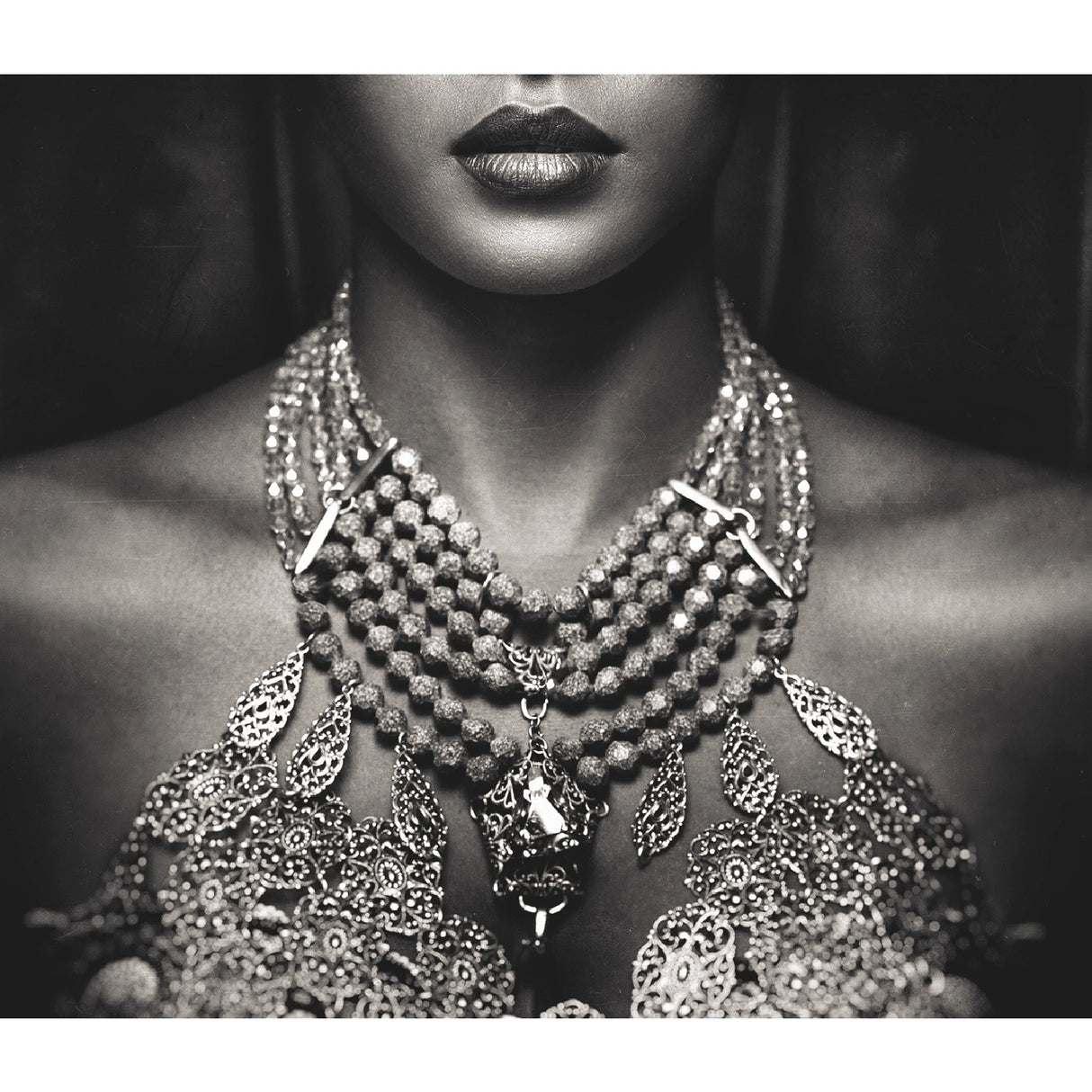 Monochrome Woman Neckline Photographic Art | Oroa.com