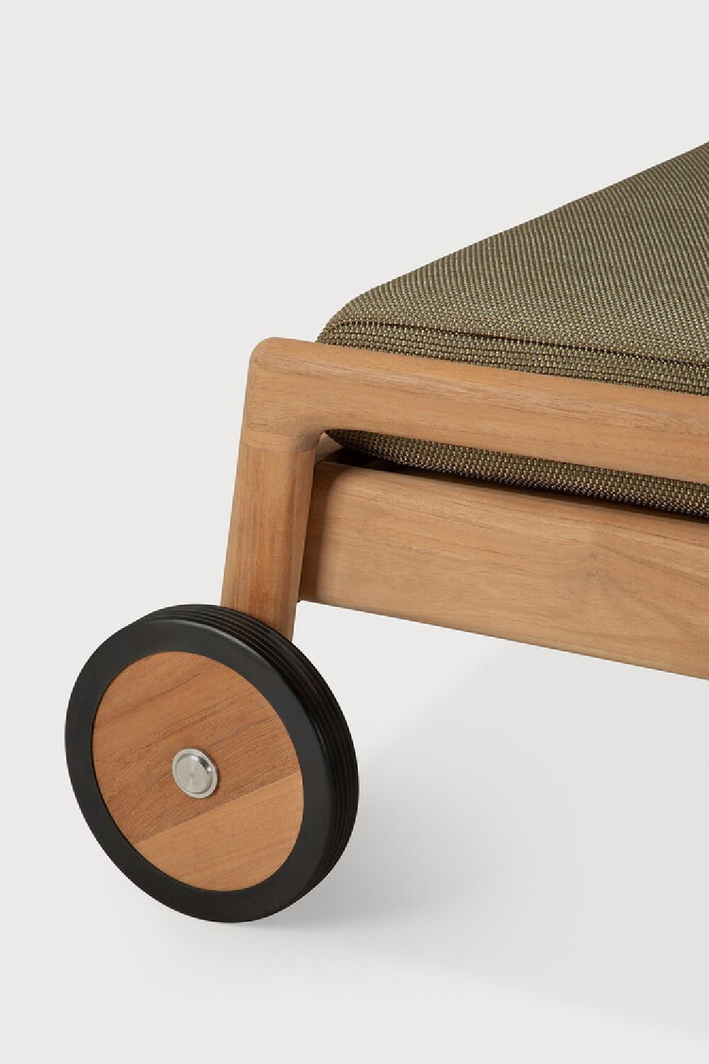 Teak Wheeled Adjustable Outdoor Lounger | Oroa.com