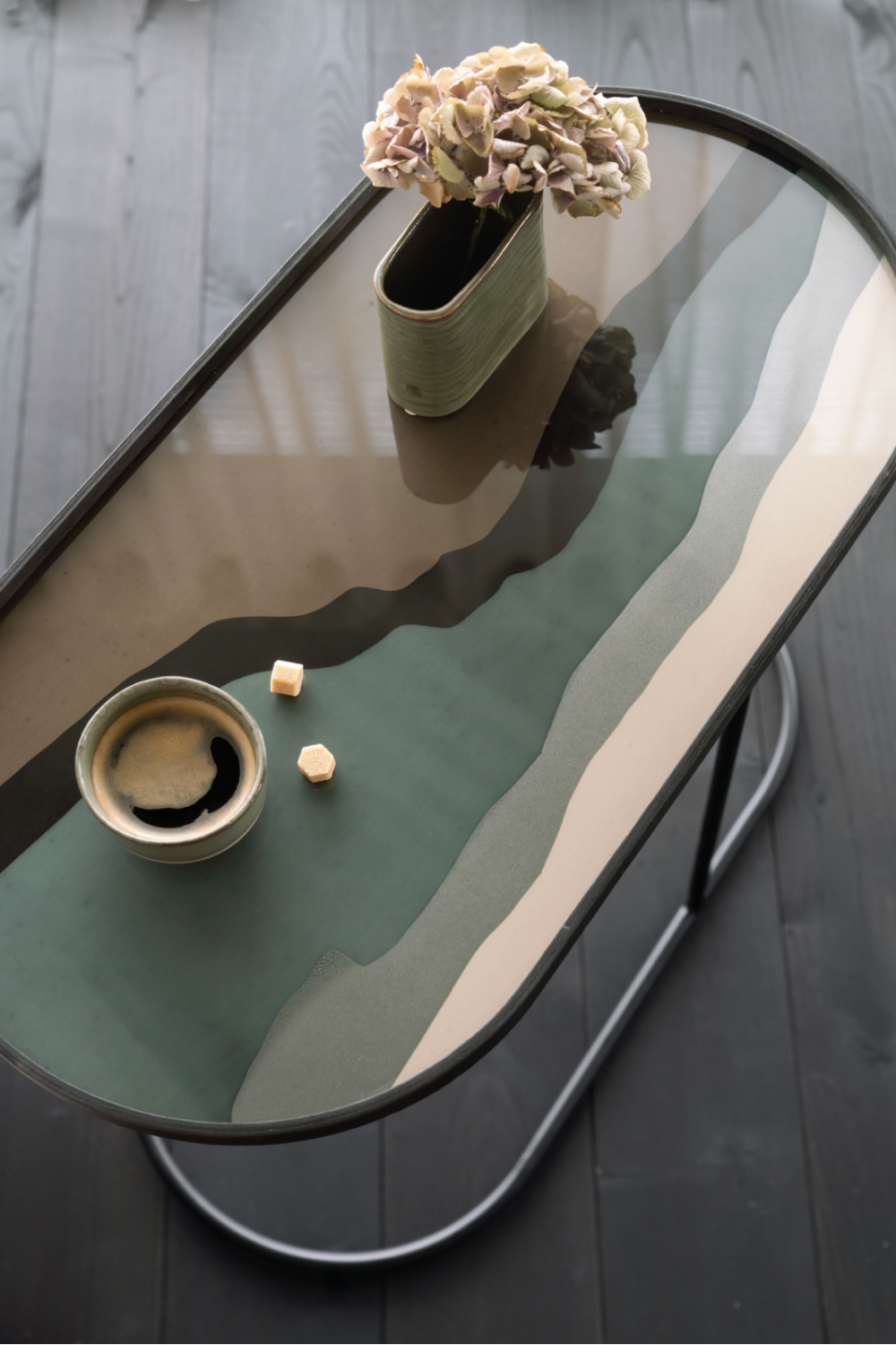 Black Tray Side Table | Oroa.com