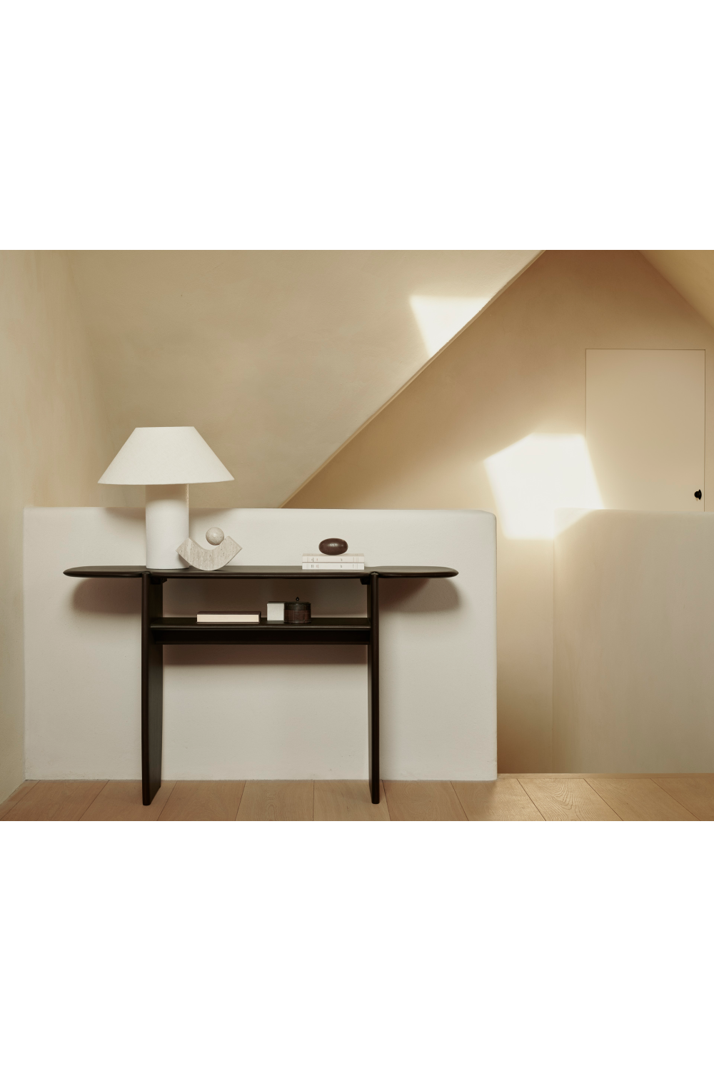 Brown Mahogany Console | Oroa.com