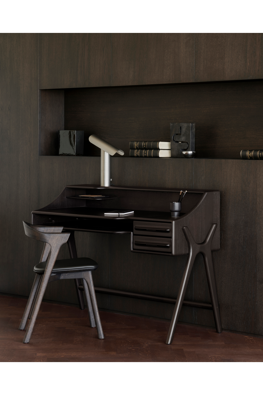 Varnished Mahogany Desk | Oroa.com