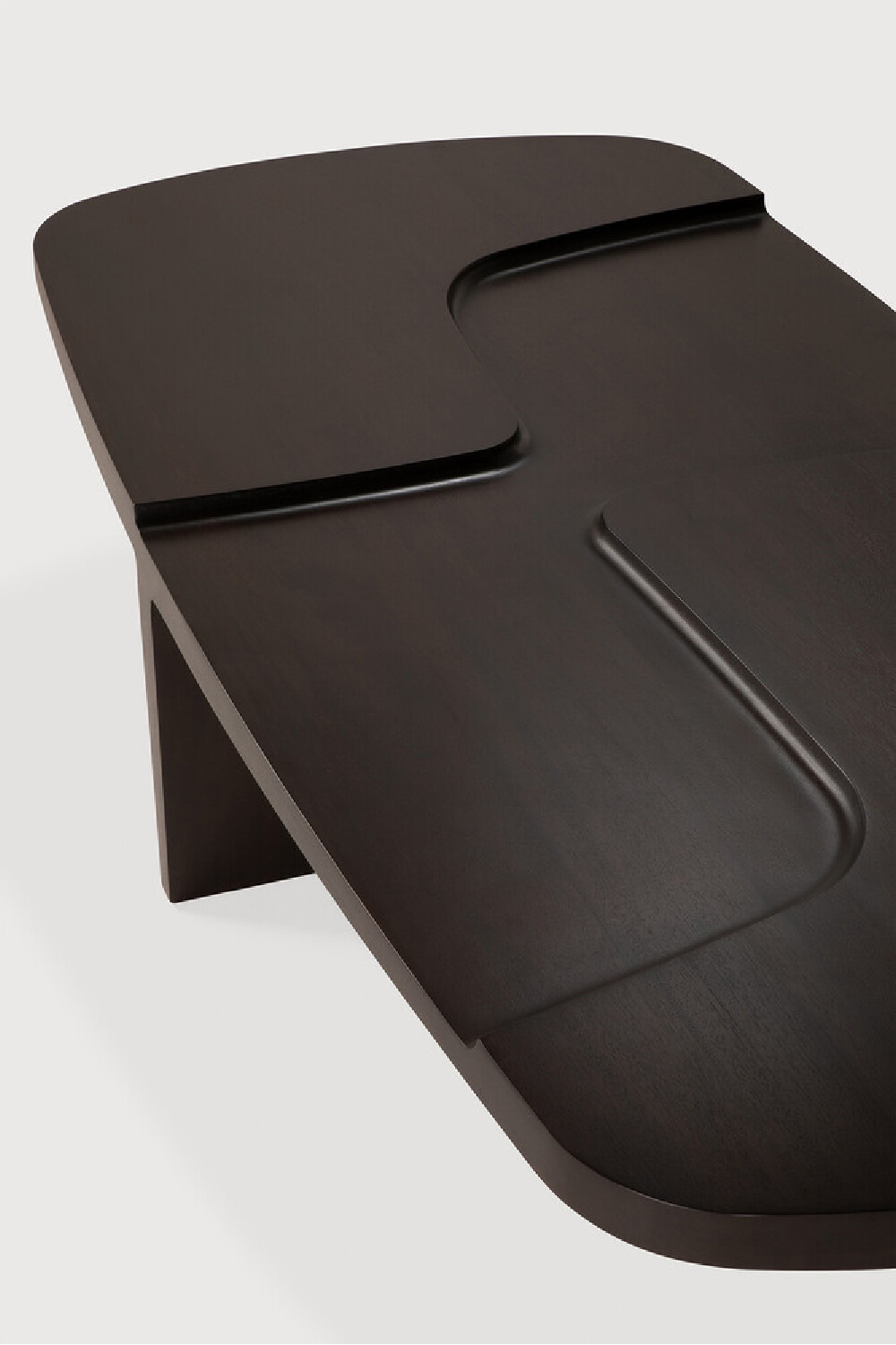 https://ethnicraft.com/us/en/p/10135160/brutalist-side-table | Oroa.com