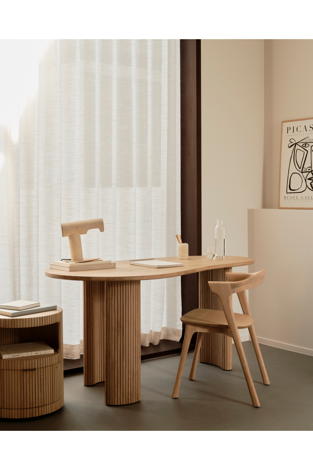 Curved Oak Desk | Oroa.com