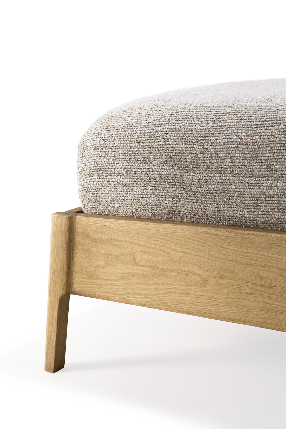 Oiled Oak Bed | Oroa.com