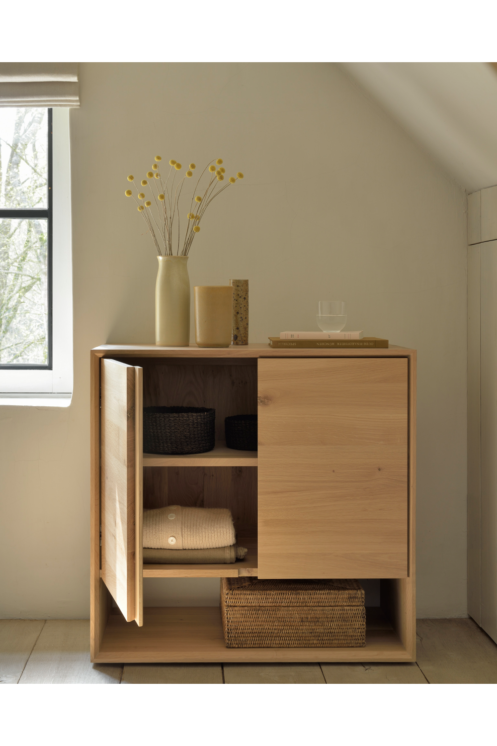 Solid Oak Minimalist Sideboard | Oroa.com