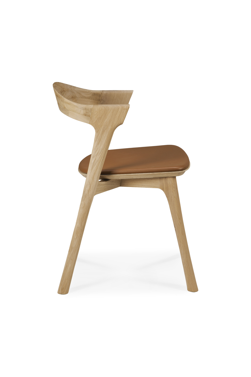 Cushioned Scandinavian Dining Chair | Oroa.com