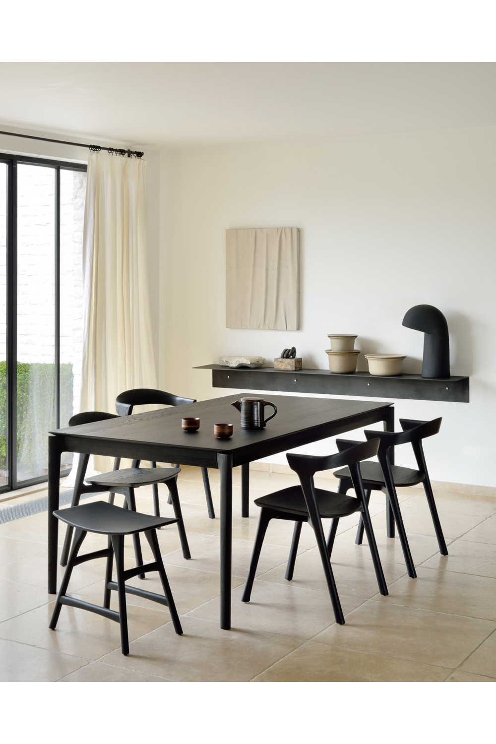 Extendable Black Oak Dining Table | Oroa.com