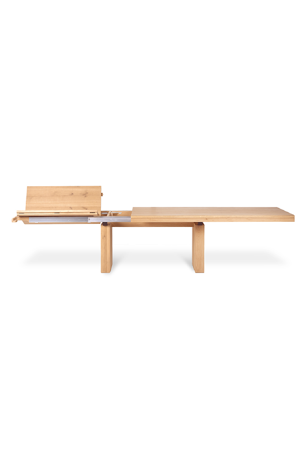 Scandinavian Extendable Dining Table | Oroa.com