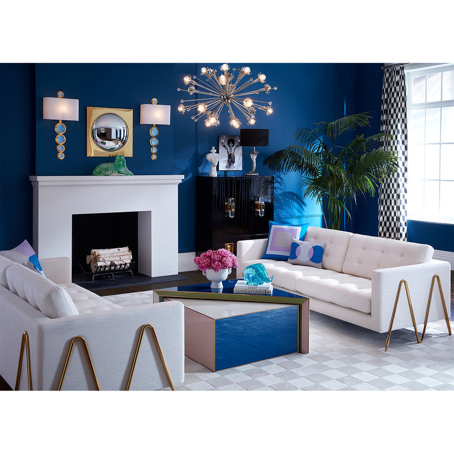 Crowned Bulbs Chandelier | Oroa.com