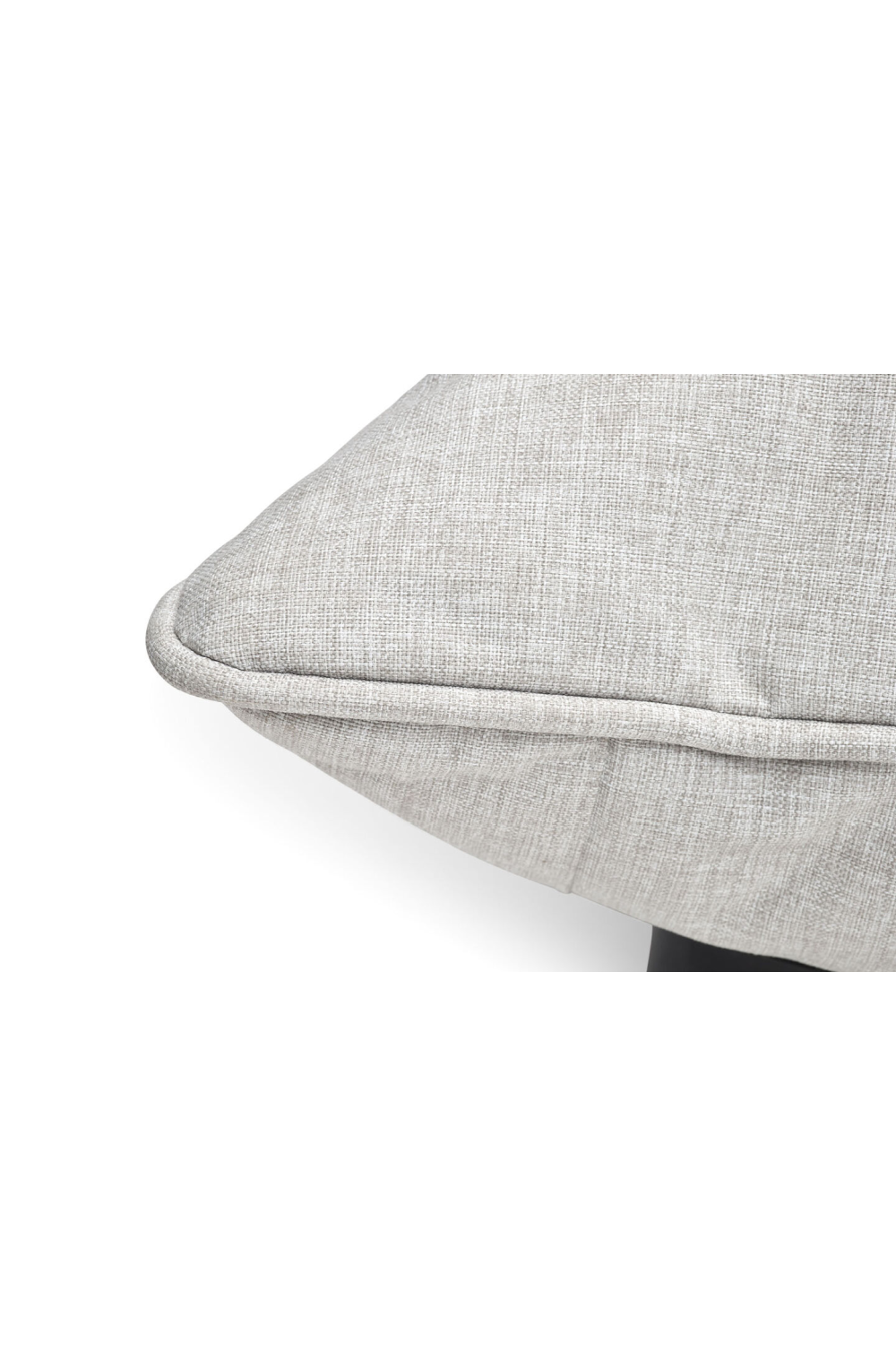 Cushioned Outdoor Lounge Chair | Oroa.com