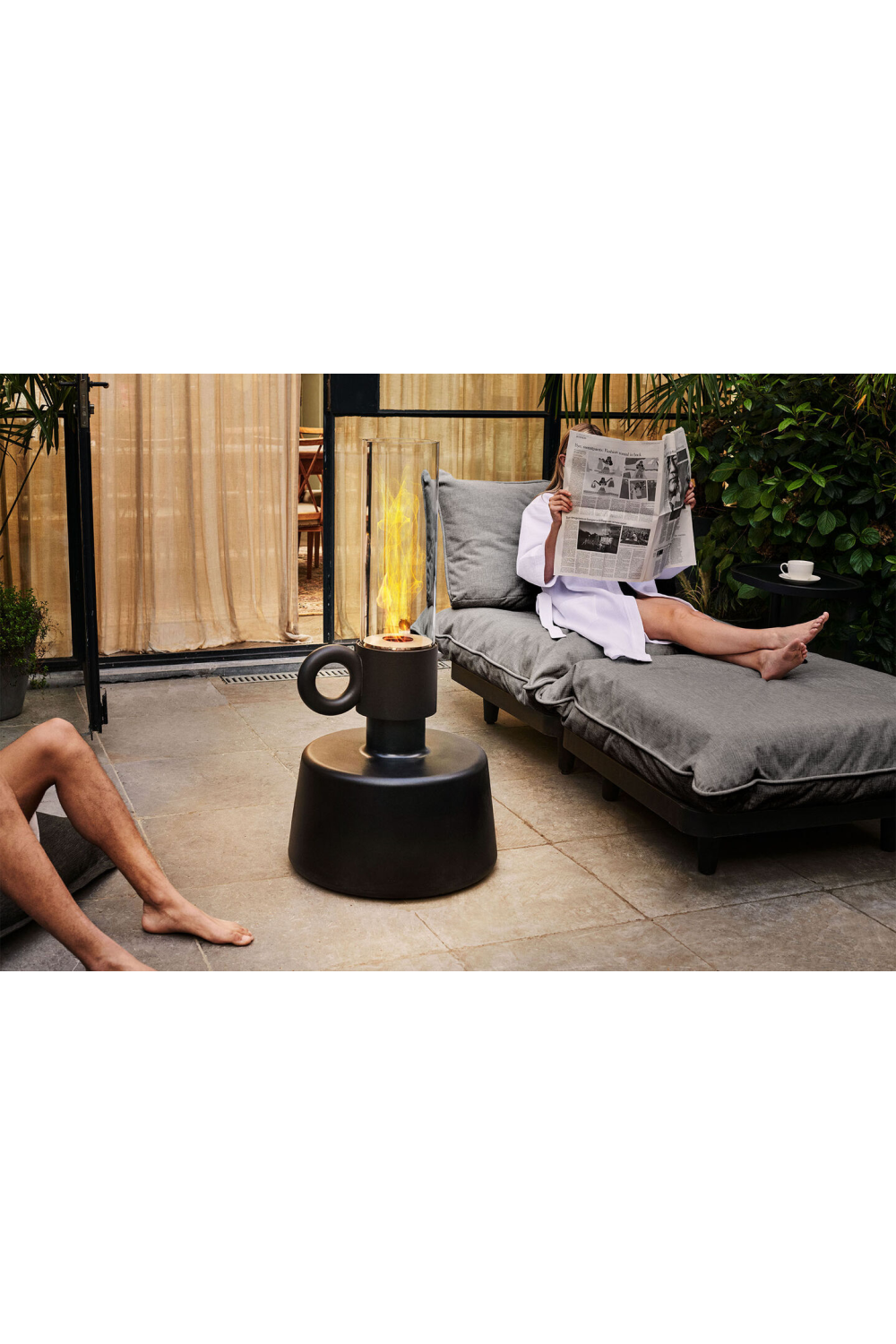 Cushioned Outdoor Daybed | Oroa.com