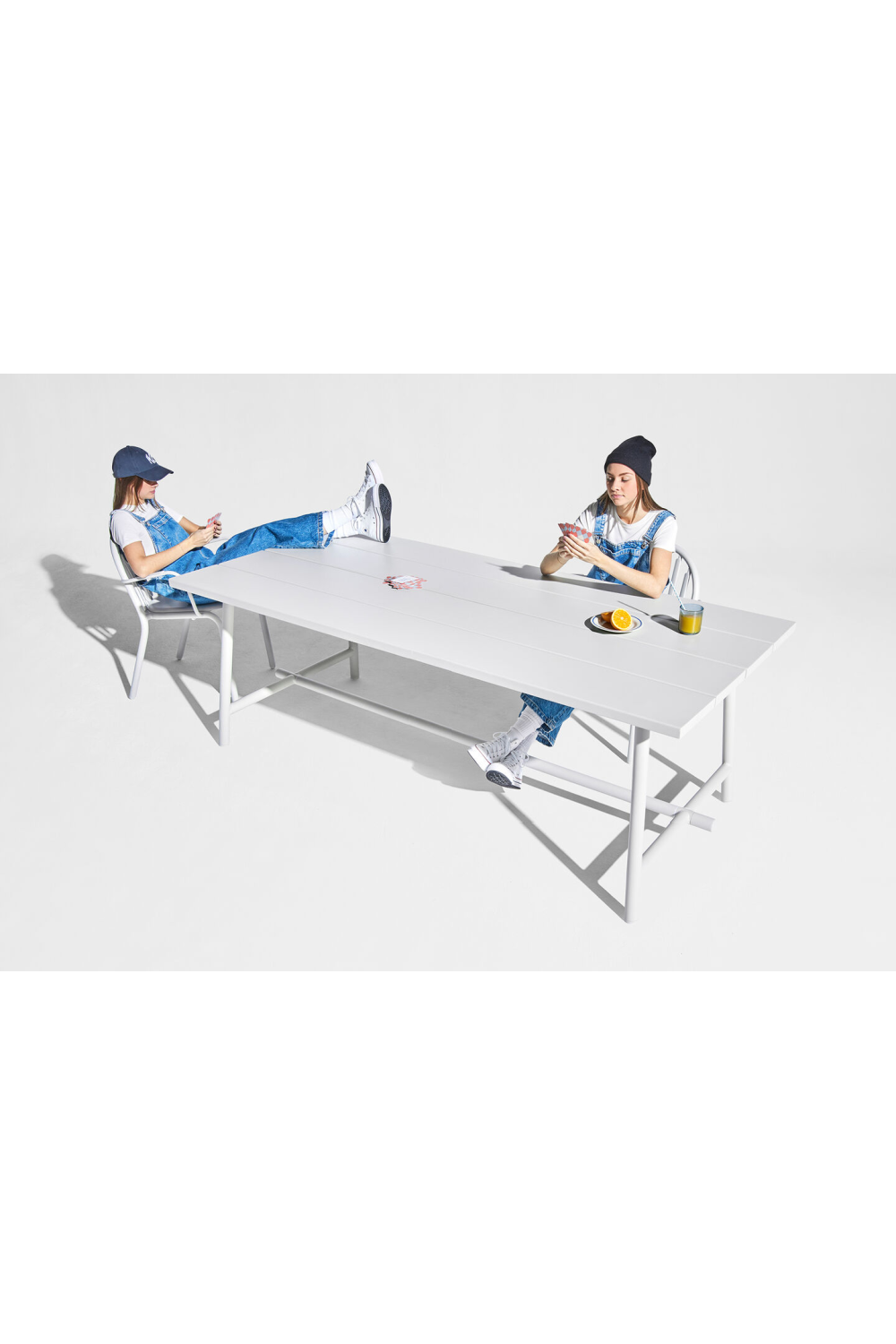 Aluminum 6-Seater Outdoor Table | Oroa.com