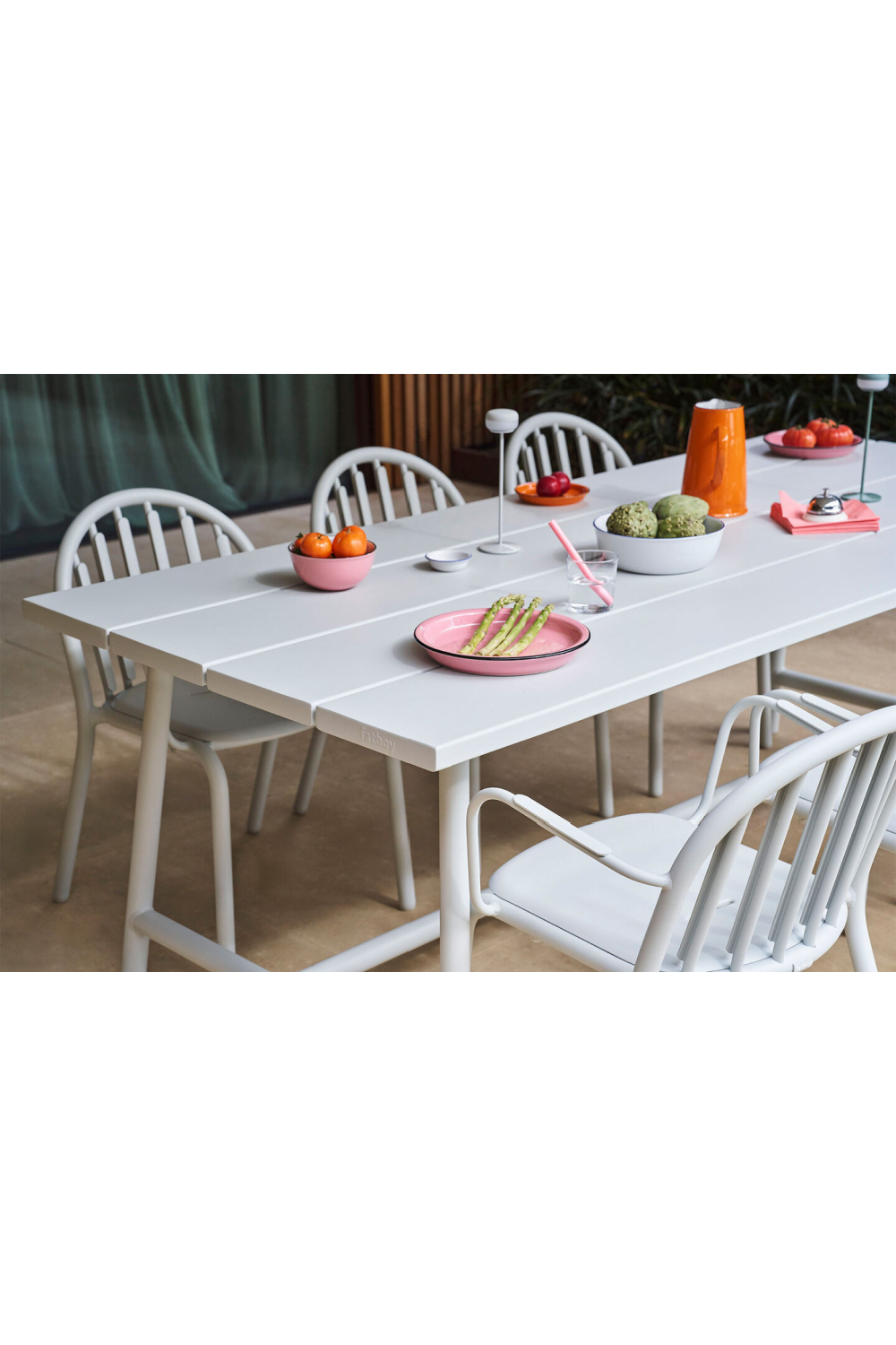 Aluminum 6-Seater Outdoor Table | Oroa.com