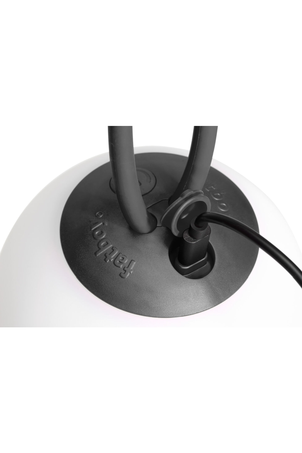 Cordless Outdoor Spherical Light Set | Oroa.com