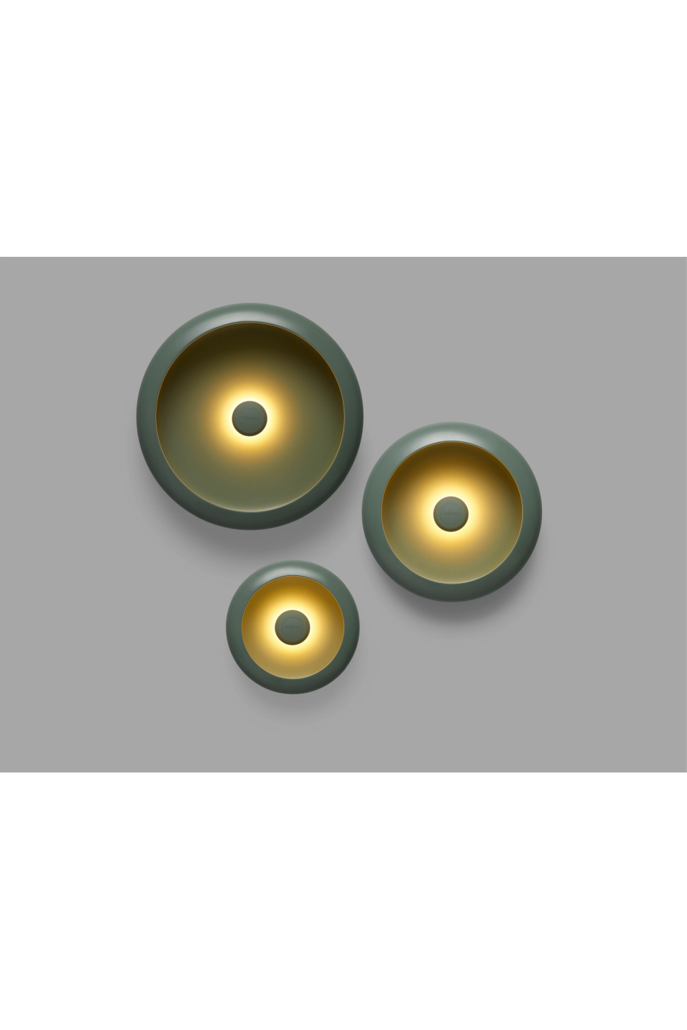 Round Outdoor Lamp Bowl Set (3) | Oroa.com