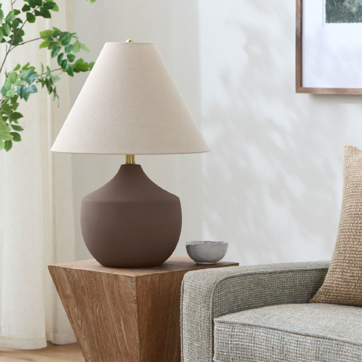 Modern European furniture - Ceramic Beige Linen Table Lamp - www.oroa.com | Oroa.com