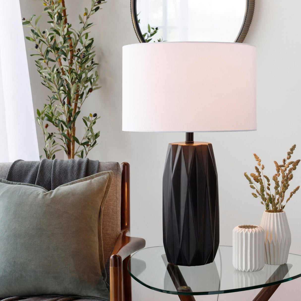 Modern European furniture - Black Ceramic Faceted Table Lamp - www.oroa.com | Oroa.com