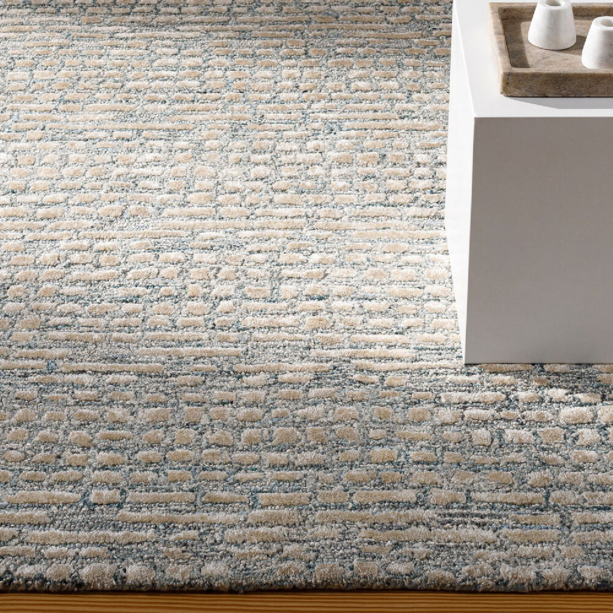 Modern furniture - Hand-Tufted Viscose Blen Carpet - www.oroa.com | Oroa.com
