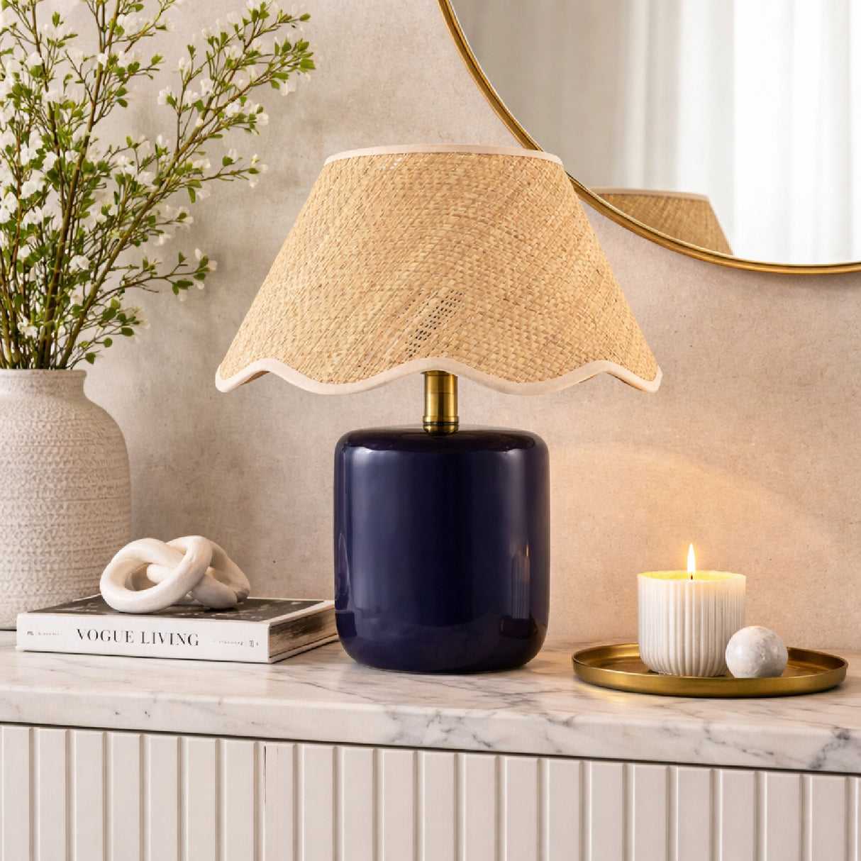Scalloped Edge Seagrass Table Lamp | Oroa.com