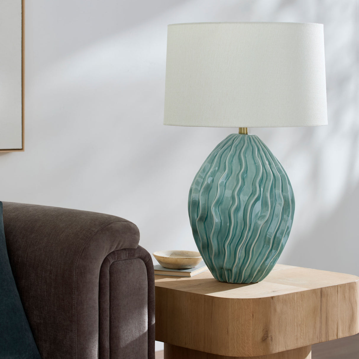 Modern European furniture - Green Relief Ceramic Table Lamp - www.oroa.com | Oroa.com