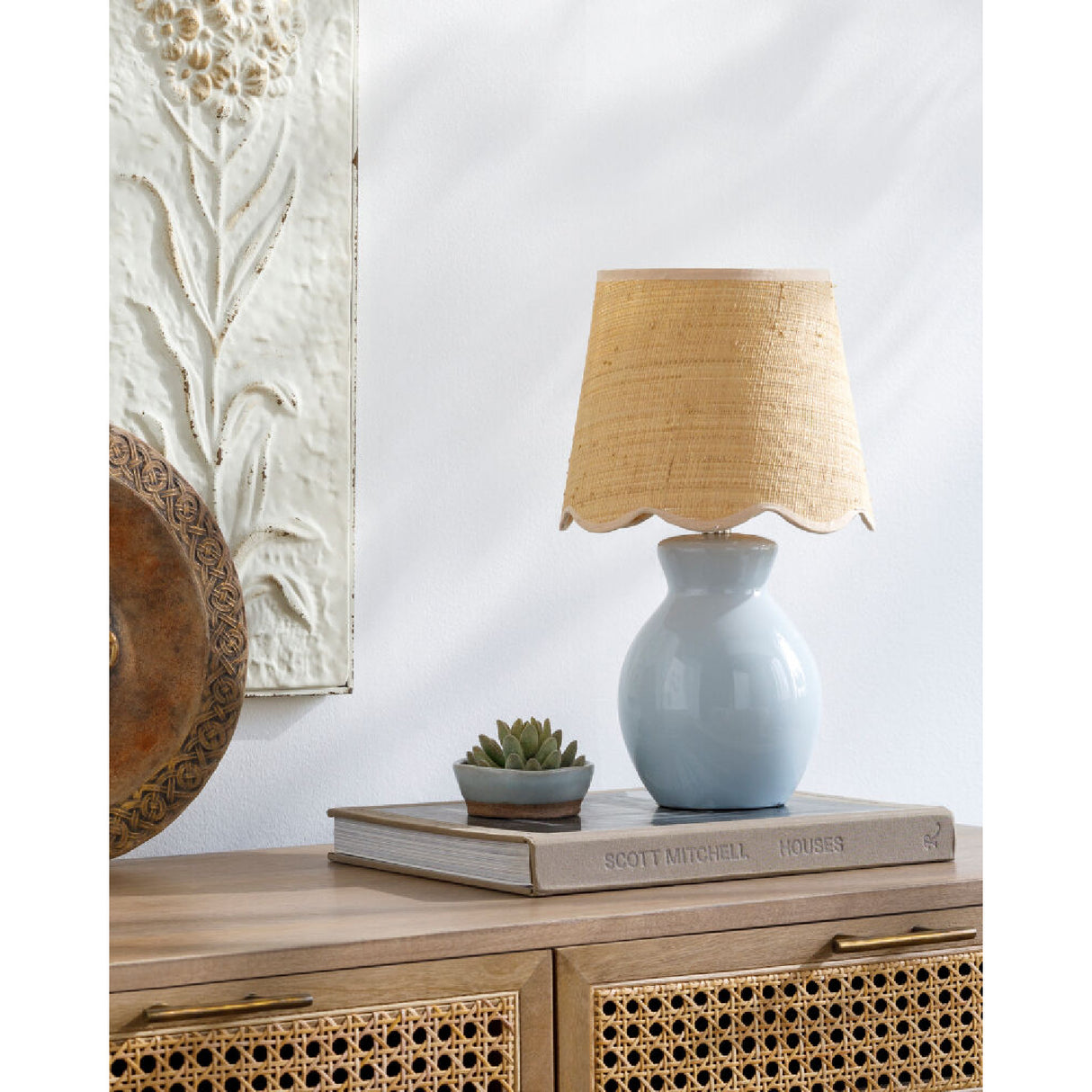 Modern European furniture - Scalloped Edge Accent Table Lamp - www.oroa.com | Oroa.com