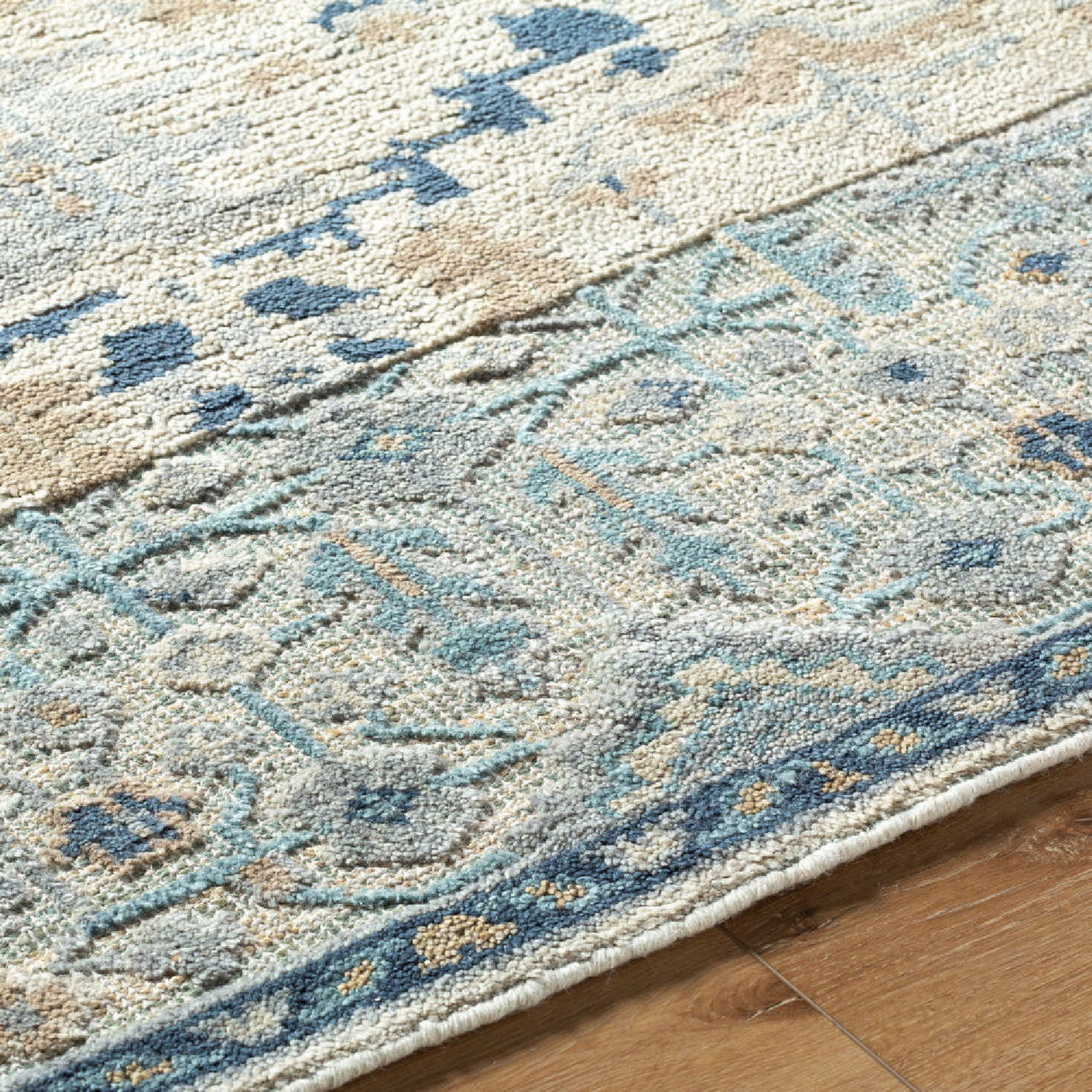 Modern furniture - Patterned Wool Blend Carpet - www.oroa.com | Oroa.com