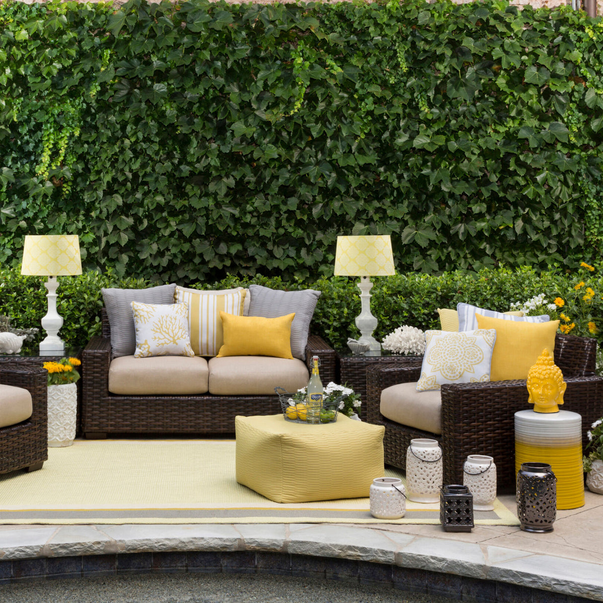 Modern European furniture - Ceramic Cylindrical Outdoor Stool - www.oroa.com | Oroa.com