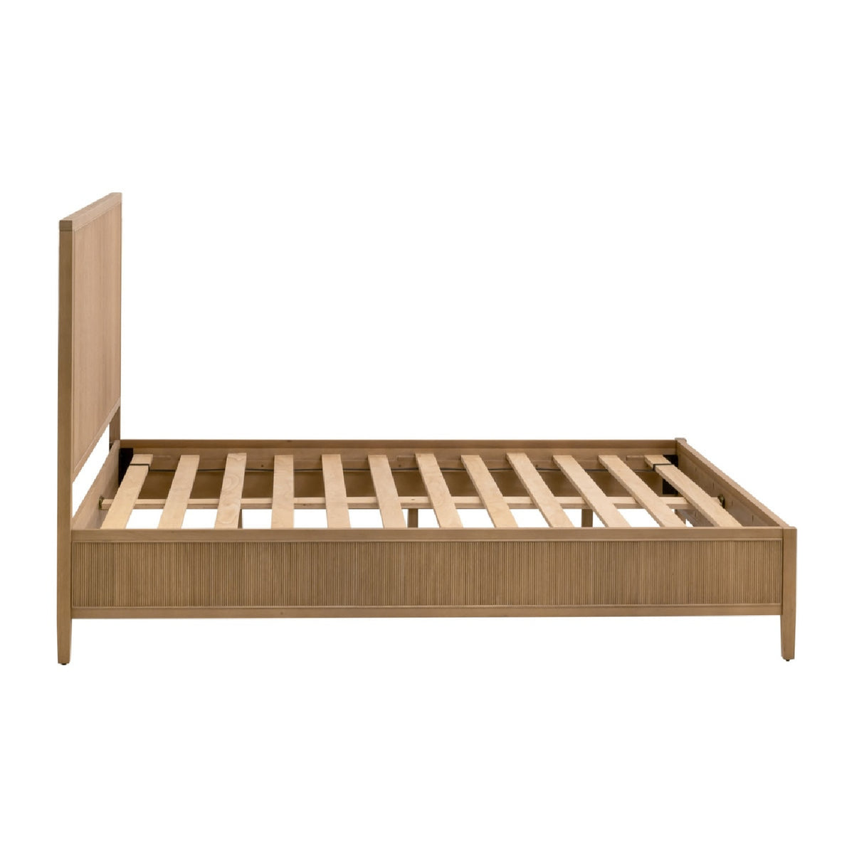 Natural Oak Queen Bed | Oroa.com