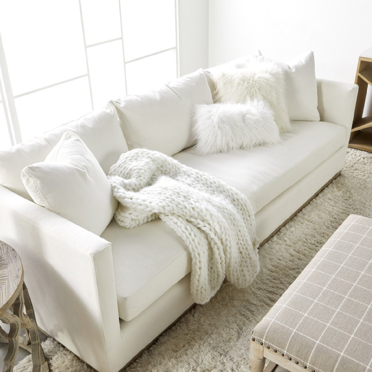 Modern European furniture - White Fabric Sofa - www.oroa.com | Oroa.com