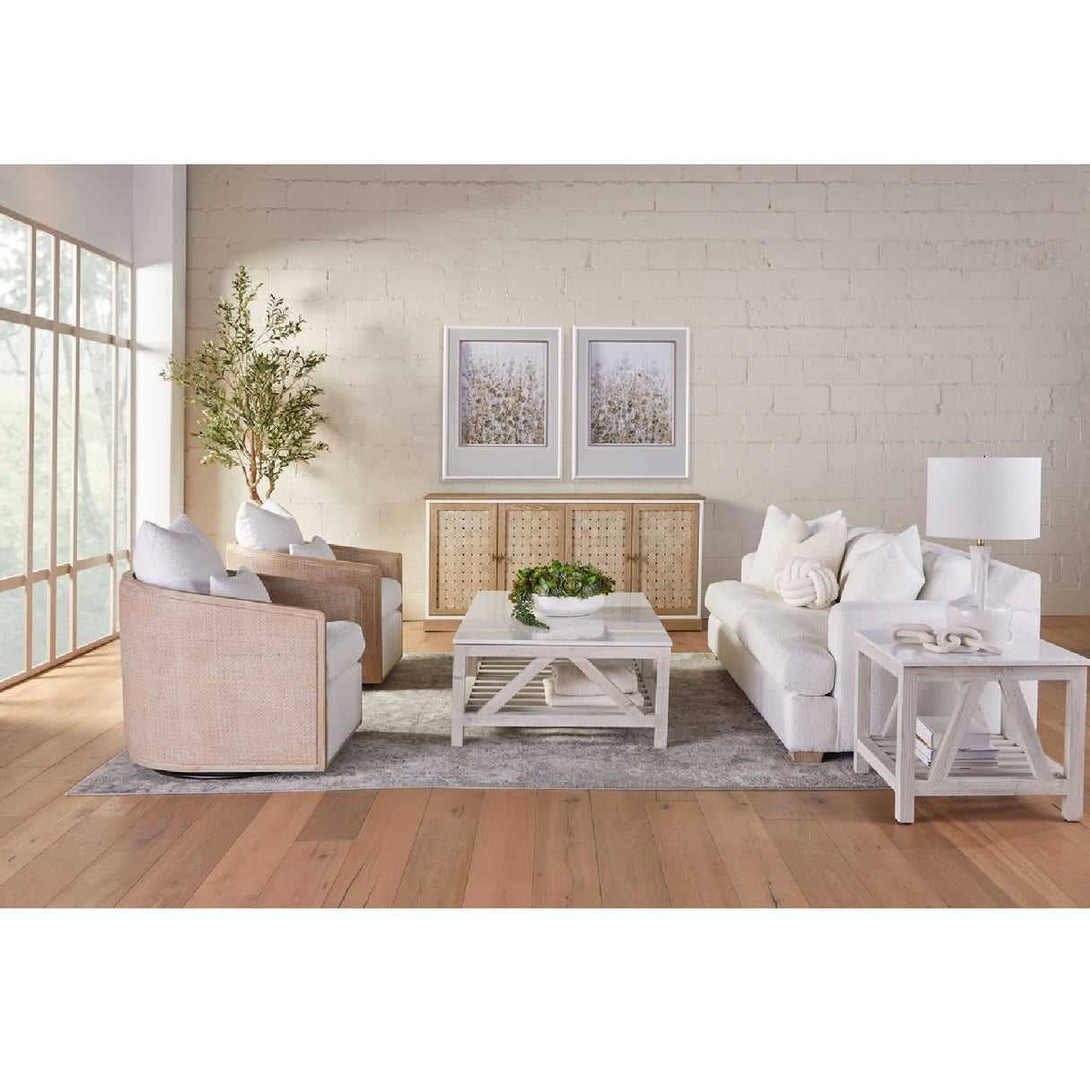 Curved Oak Swivel Club Chair | Oroa.com