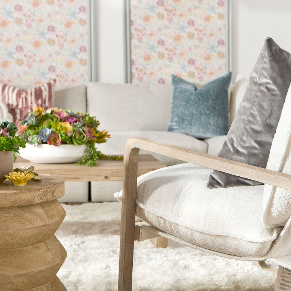 White Boucle Cushioned Club Chair | Oroa.com