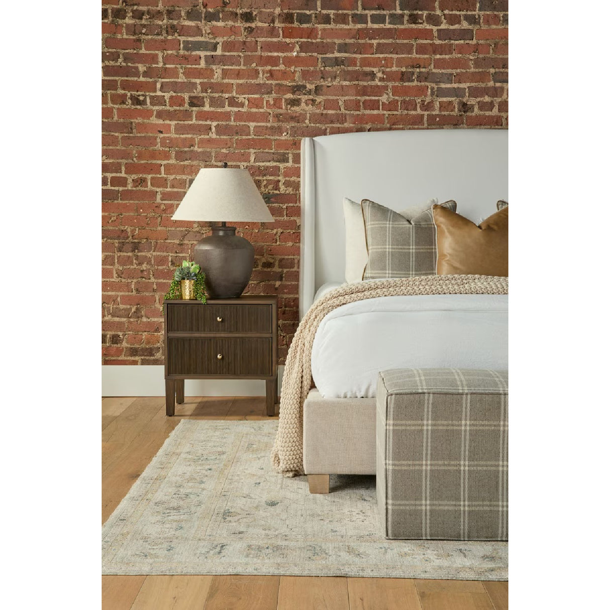 Beige Fabric Bed | Oroa.com
