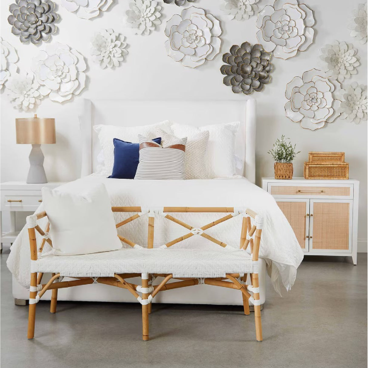 Wing-Shaped Headboard Queen Bed | Oroa.com