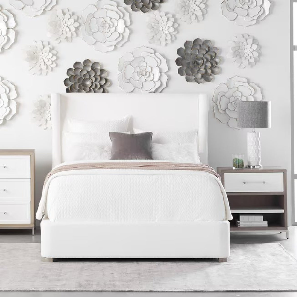Wing-Shaped Headboard Queen Bed | Oroa.com