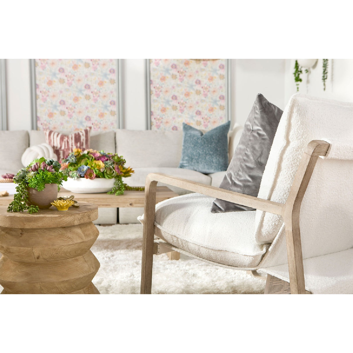Pine Wood Cylindrical Accent Table | Oroa.com