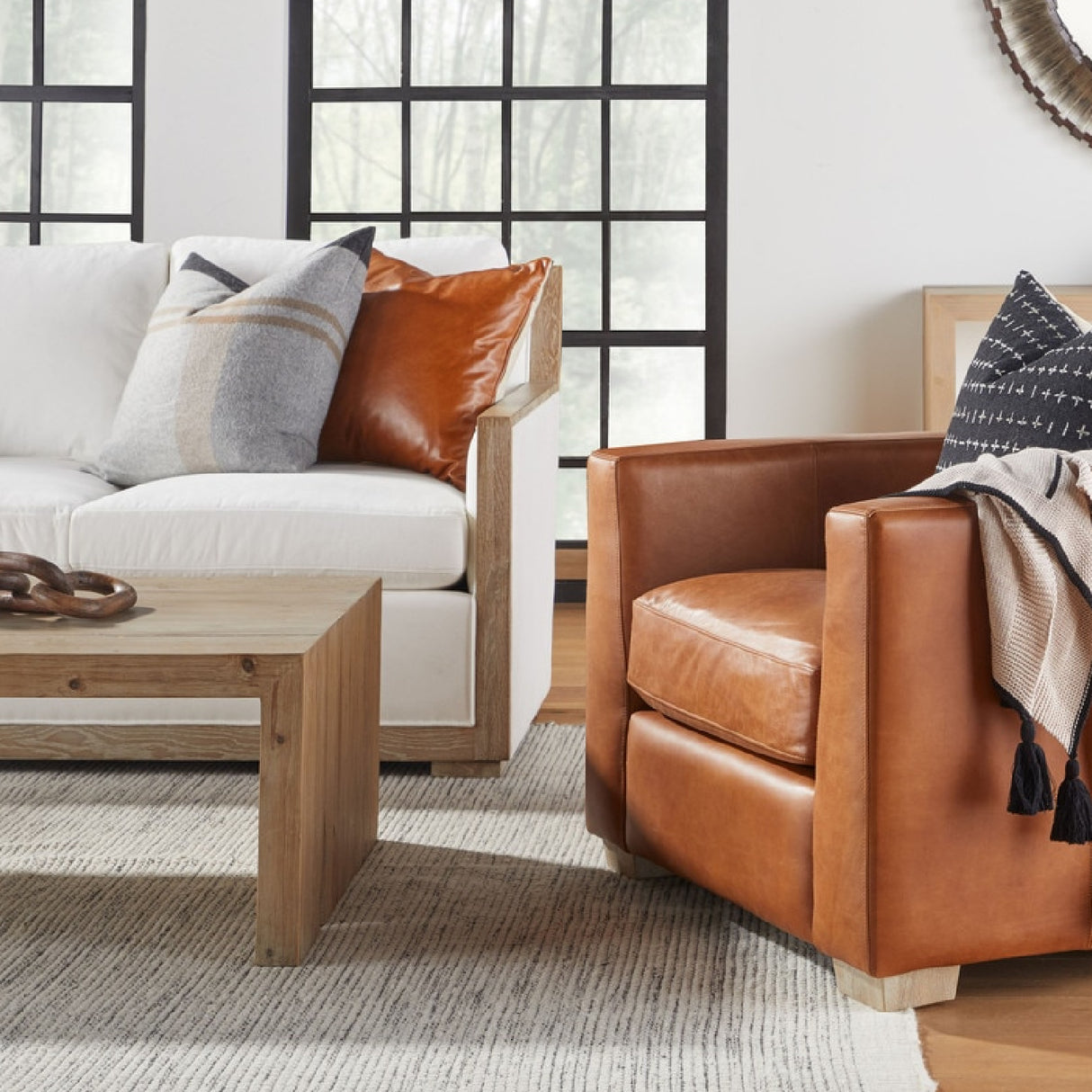 Natural Pine Wood Coffee Table | Oroa.com