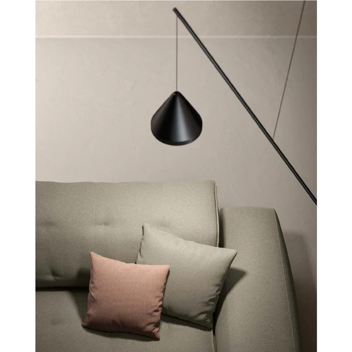 Tufted 2-Seater Sofa | Oroa.com