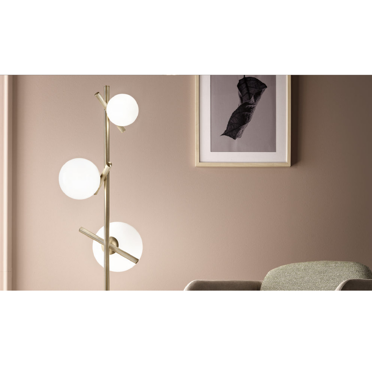 3-Glass Orbs Table Lamp | Oroa.com