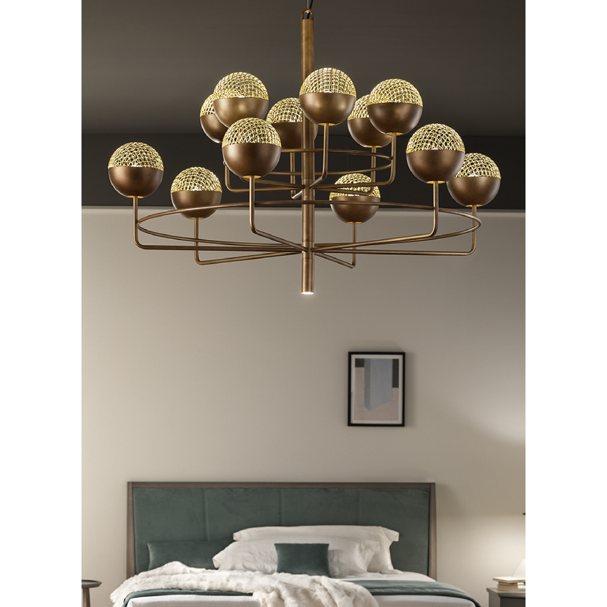 Round Metal Mesh Chandelier | Oroa.com