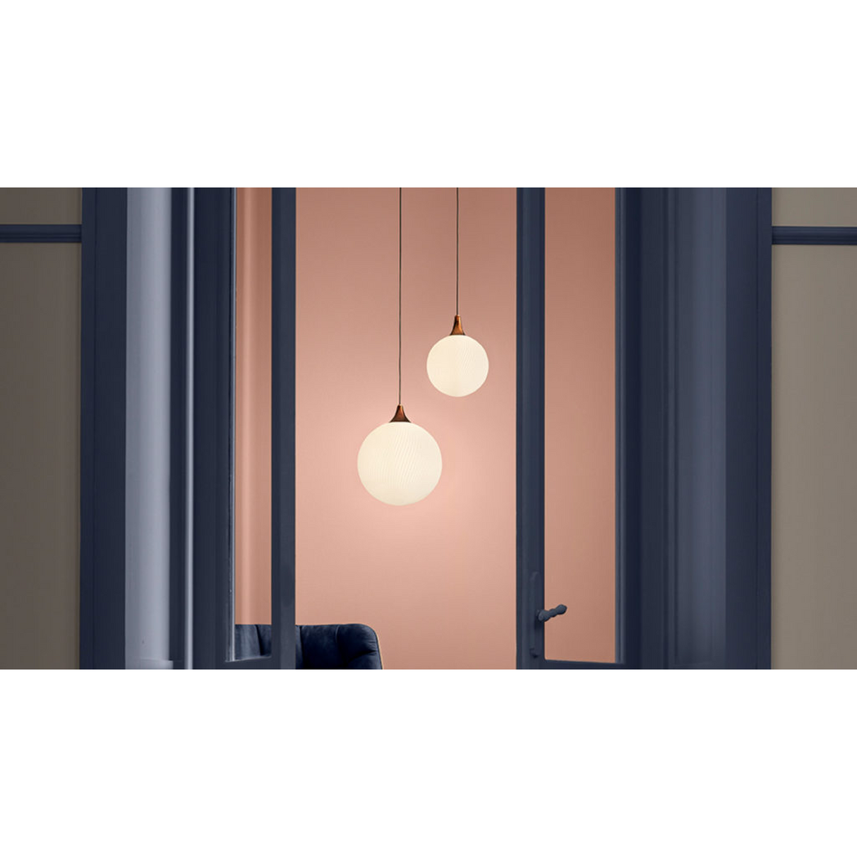 Glass Sphere Pendant Lamp | Oroa.com