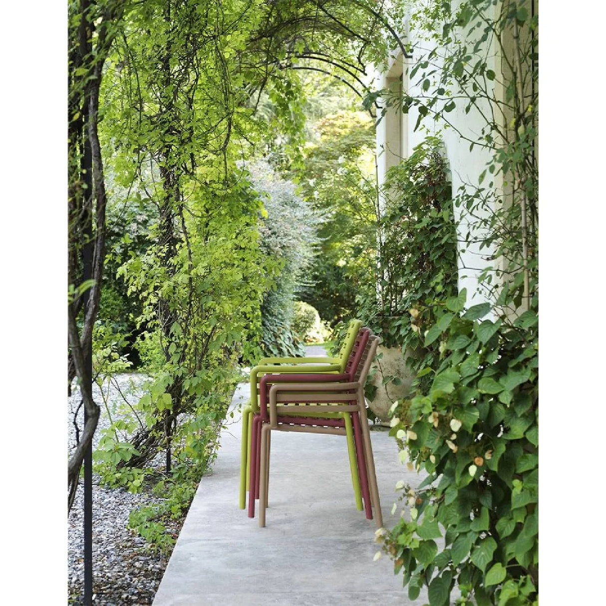 Slatted Outdoor Monobloc Dining Armchair | Oroa.com