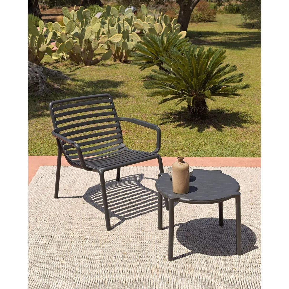 Slatted Stackable Outdoor Lounge Chair | Oroa.com
