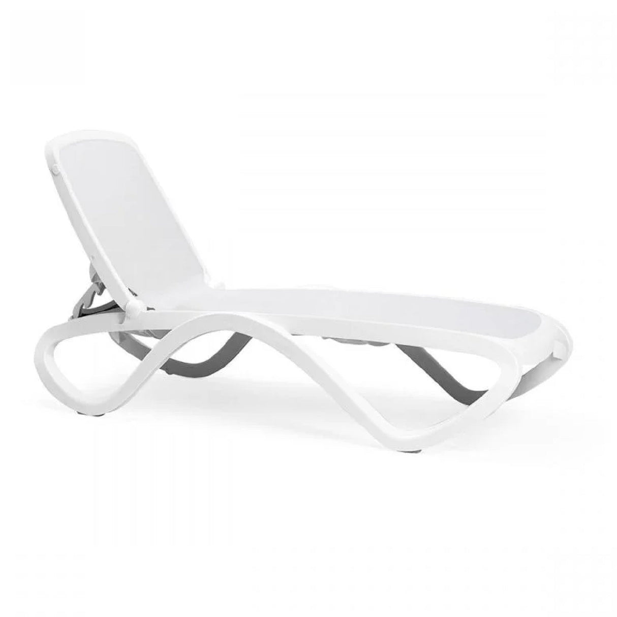Fabric Adjustable Outdoor Chaise Lounge | Oroa.com